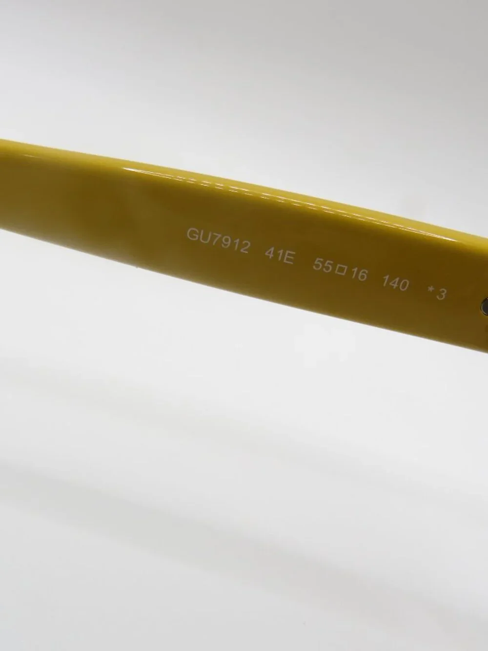 Guess New GU7912/S 41E Gray-Yellow-Clear/Brown Sunglasses.